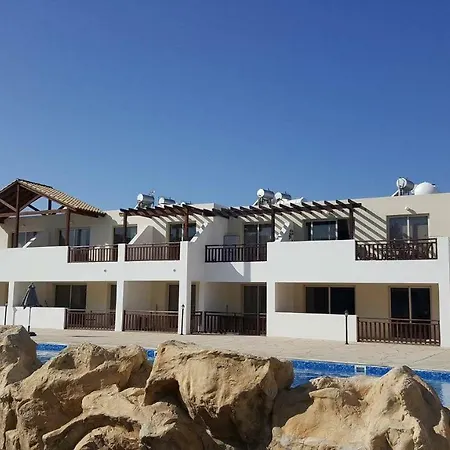 D202 Vanessa Apartments, شقة