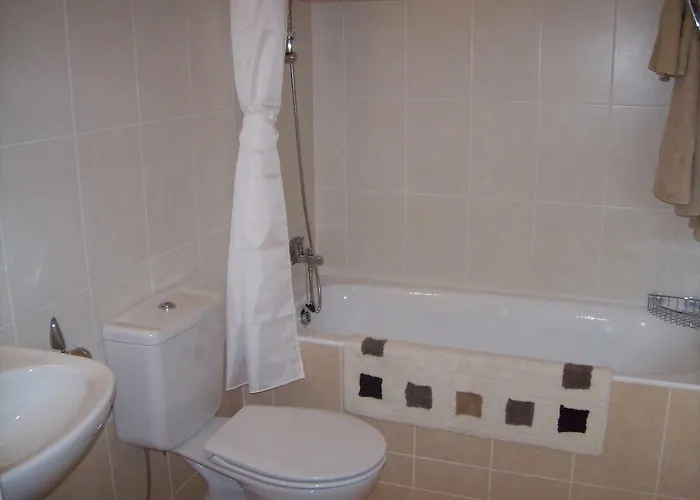 D202 Vanessa Apartments, شقة *