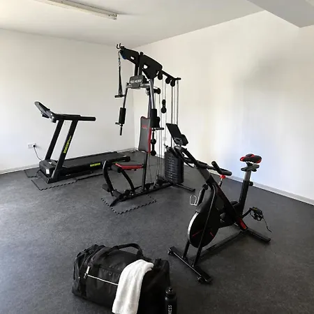 Appartement D202 Vanessa Apartments, *